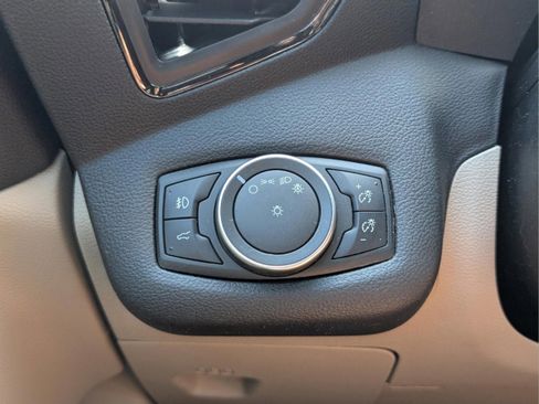 Used 2017 Ford Escape Titanium AWD/4WD image 21