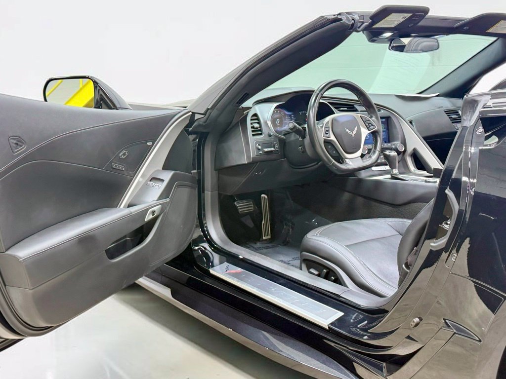 Used 2017 Chevrolet Corvette Grand Sport RWD image 19