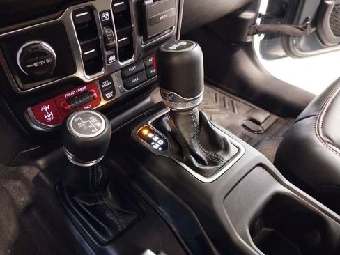 Used 2024 Jeep Wrangler Unlimited Rubicon image 20