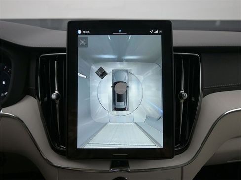 New 2026 Volvo XC60 B5 Ultra w/ Protection Package Premier image 21