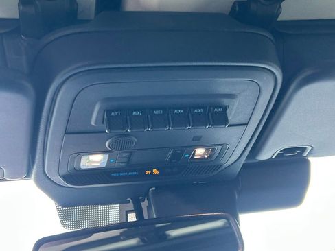 Used 2025 Ford Bronco Raptor AWD/4WD image 19
