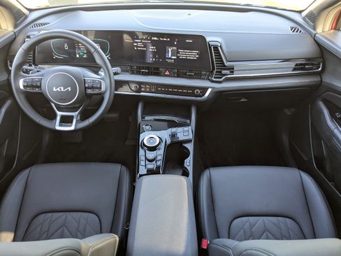 Used 2025 Kia Sportage X-Line image 18