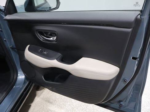 Used 2025 Honda HR-V EX-L image 25
