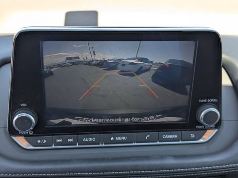 Used 2023 Nissan Rogue SV AWD/4WD image 20