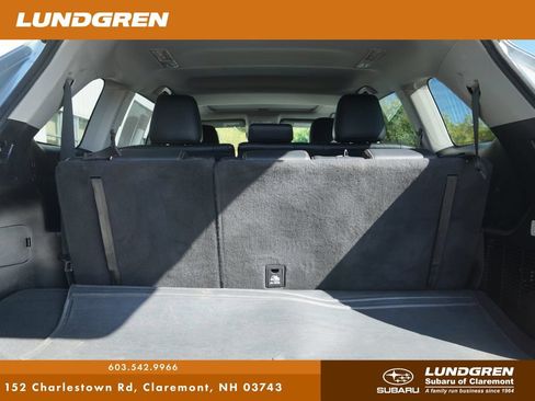 Used 2018 Toyota Highlander XLE w/ Carpet Mat Package (TMS) AWD/4WD image 37