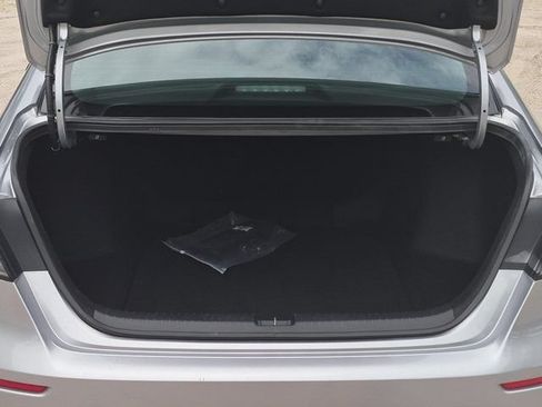 Used 2025 Honda Accord SE image 25
