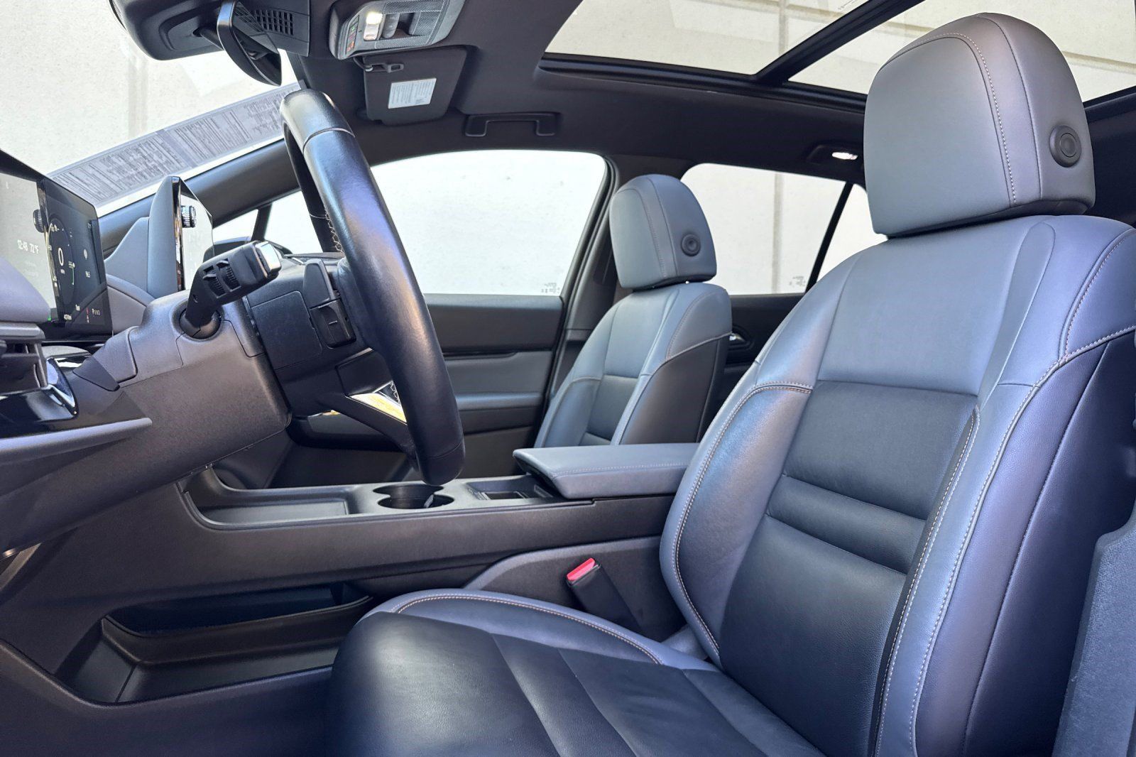 Used 2024 Honda Prologue Touring image 5