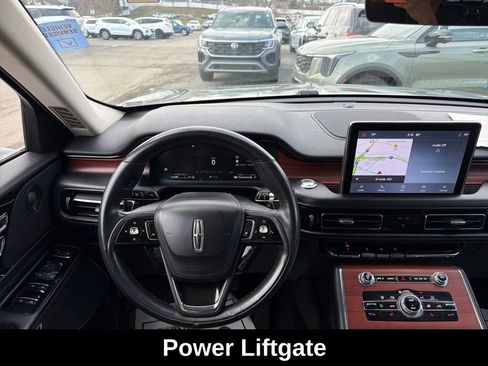Used 2023 Lincoln Aviator Reserve AWD/4WD image 17