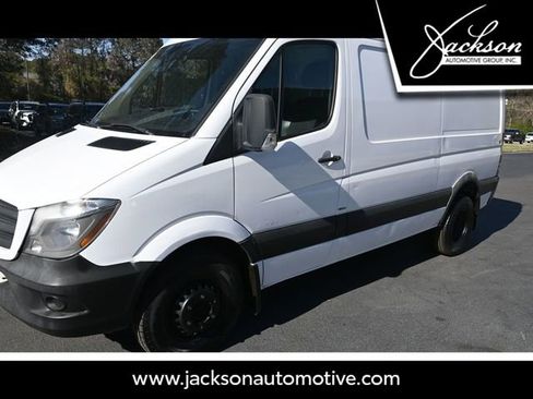 Used 2015 Mercedes-Benz Sprinter 3500 image 1