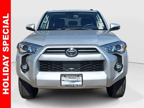 Used 2024 Toyota 4Runner SR5 Premium image 8