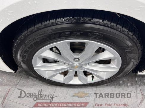 Used 2024 Chevrolet Malibu LT FWD image 20