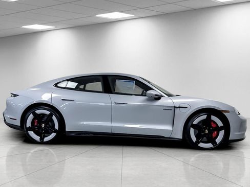 New 2025 Porsche Taycan GTS image 9