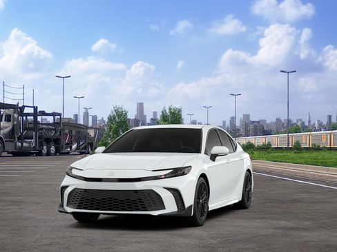 New 2026 Toyota Camry SE FWD image 18