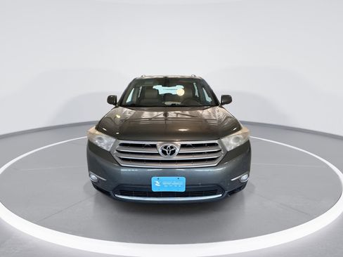 Used 2012 Toyota Highlander Limited image 3