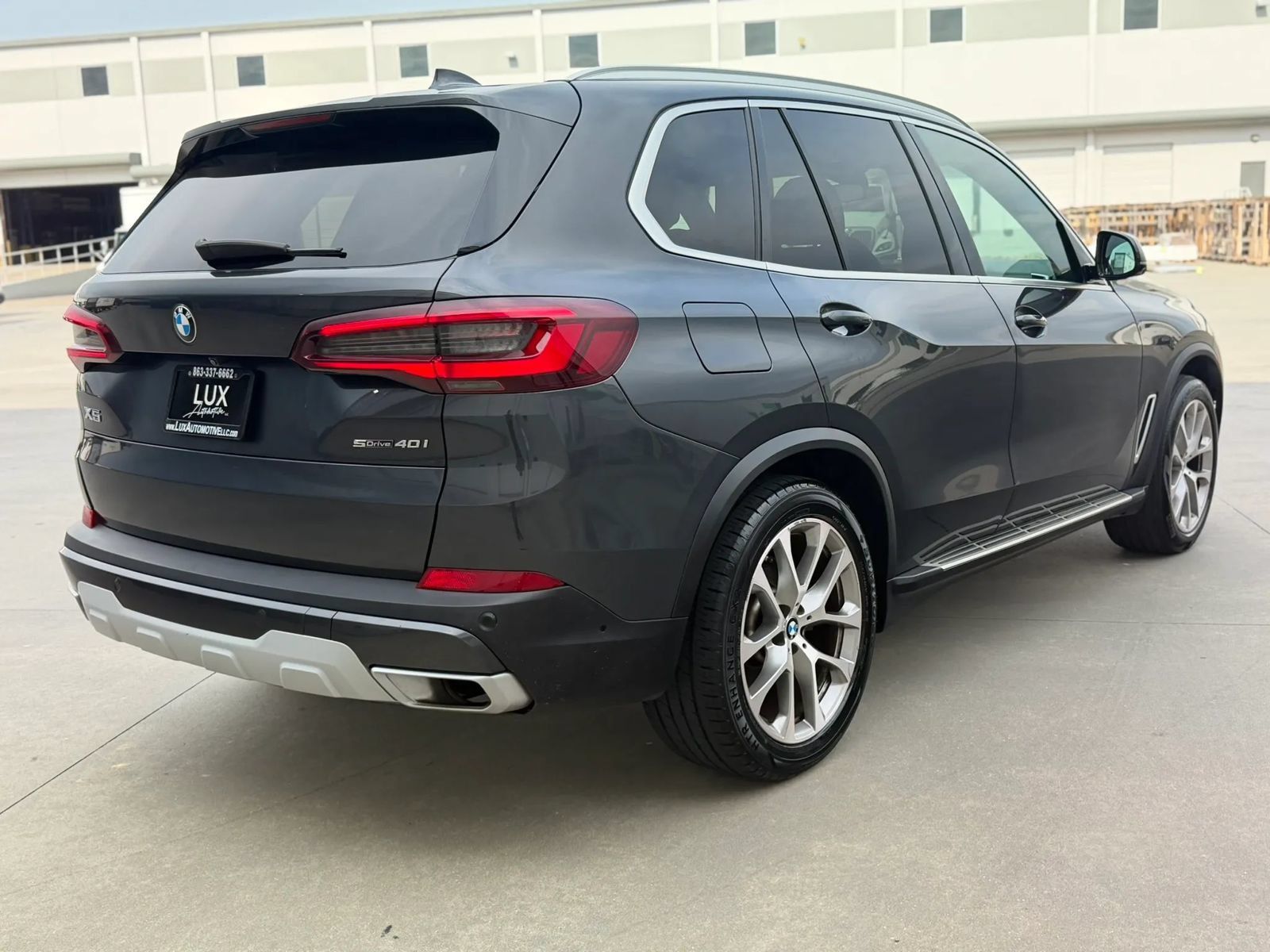 Used 2023 BMW X5 sDrive40i w/ Premium Package RWD image 7