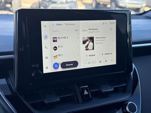 Certified 2025 Toyota Corolla SE image 20