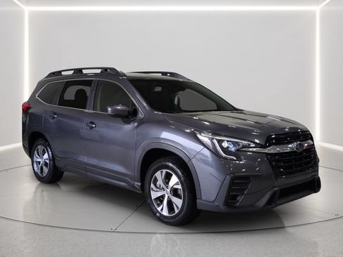 Used 2024 Subaru Ascent Premium w/ Convenience Package AWD/4WD image 8