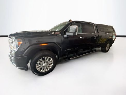 Used 2020 GMC Sierra 2500 Denali w/ Denali Ultimate Package AWD/4WD image 9