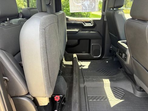 Used 2022 Chevrolet Silverado 1500 LT Trail Boss w/ LT Trail Boss Premium Package AWD/4WD image 51