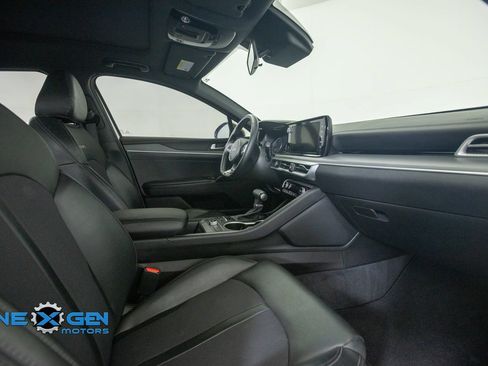 Used 2022 Kia K5 GT-Line w/ GT-Line FWD Premium Package image 39