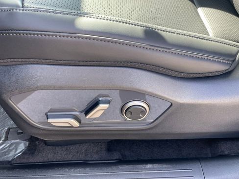 New 2027 Kia Telluride S image 10