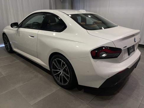 Certified 2023 BMW 230i xDrive Coupe w/ Premium Package AWD/4WD image 4