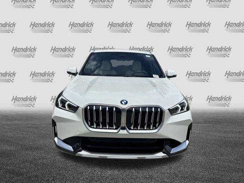 New 2026 BMW X1 xDrive28i w/ Technology Package AWD/4WD image 3