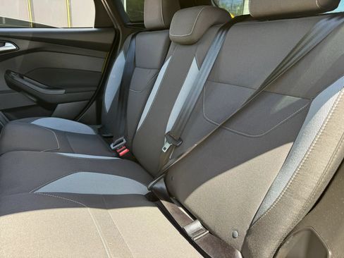 Used 2017 Ford Focus ST FWD image 33