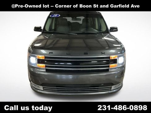 Used 2019 Ford Flex Limited w/ Limited Appearance Package AWD/4WD image 8