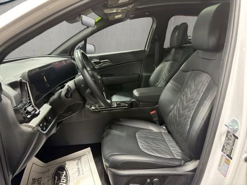 Used 2024 Kia Sportage X-Line w/ X-Line Premium Package AWD/4WD image 7