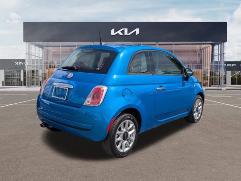 Used 2017 FIAT 500 Pop image 4