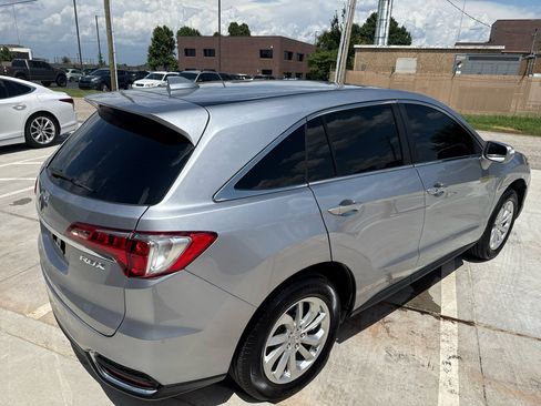 Used 2018 Acura RDX FWD image 9