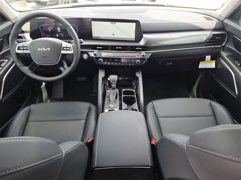 New 2025 Kia Telluride LX image 14