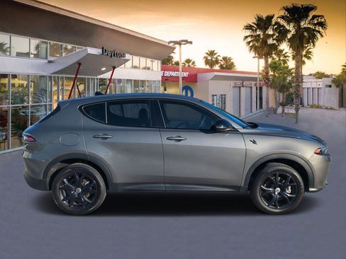 Certified 2024 Dodge Hornet GT w/ GT Blacktop Package image 2