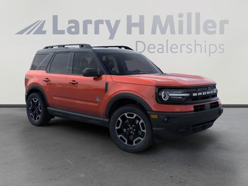 New 2024 Ford Bronco Sport Outer Banks w/ Tech Package image 7