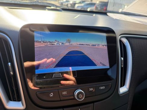 Used 2024 Chevrolet Malibu LT image 26