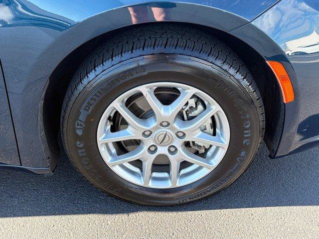 Used 2025 Chrysler Pacifica Select FWD image 10