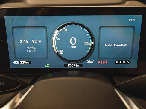 Used 2025 Honda Prologue Touring image 15