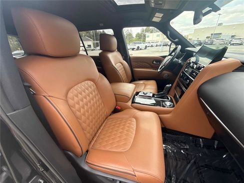 Used 2023 INFINITI QX80 Sensory w/ Cargo Package image 26