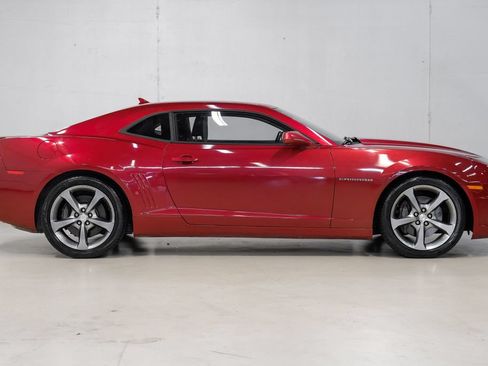 Used 2013 Chevrolet Camaro SS w/ RS Package RWD image 9