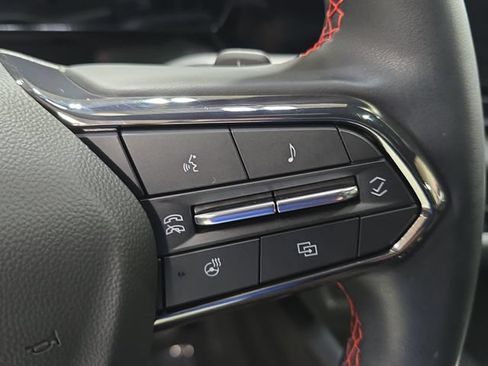 Used 2025 Chevrolet Equinox RS AWD/4WD image 20