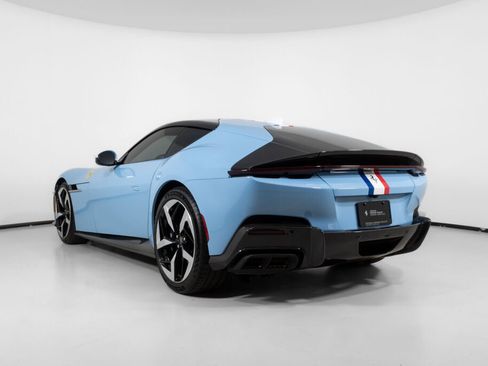 Used 2025 Ferrari 12Cilindri RWD image 4