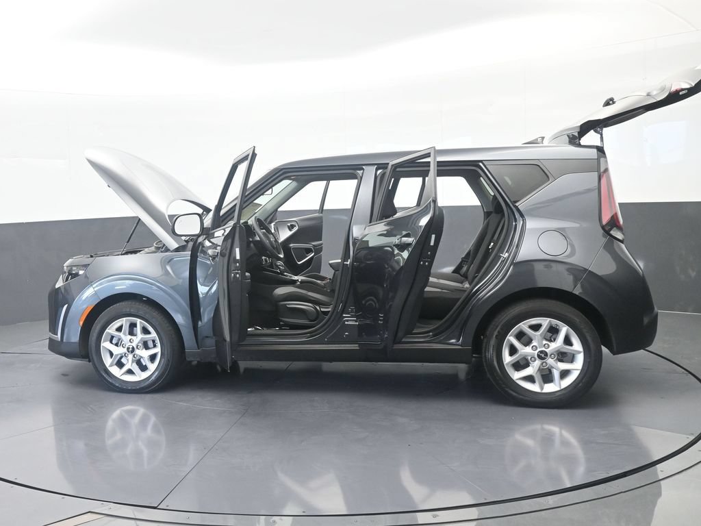 Used 2024 Kia Soul LX w/ Option Group 015 FWD image 69