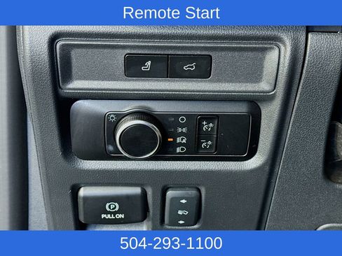 Used 2024 Ford Expedition Max XLT image 10