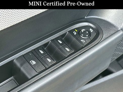 Used 2025 MINI Cooper S image 21