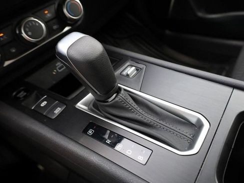 Certified 2025 Nissan Kicks S AWD/4WD image 15