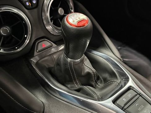 Used 2022 Chevrolet Camaro SS RWD image 29