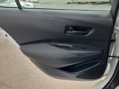 Used 2024 Toyota Corolla LE FWD image 28