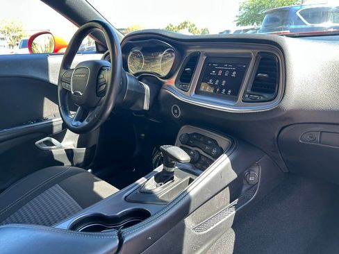 Used 2023 Dodge Challenger SXT RWD image 29