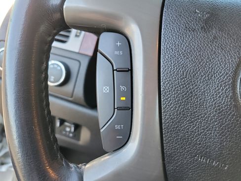 Used 2012 GMC Sierra 3500 SLT w/ SLT Convenience Package image 13